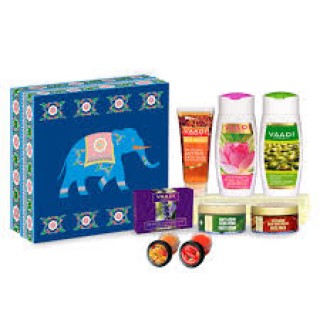 Vaadi Herbal Royal Elegance Herbal Gift Set 495 gm